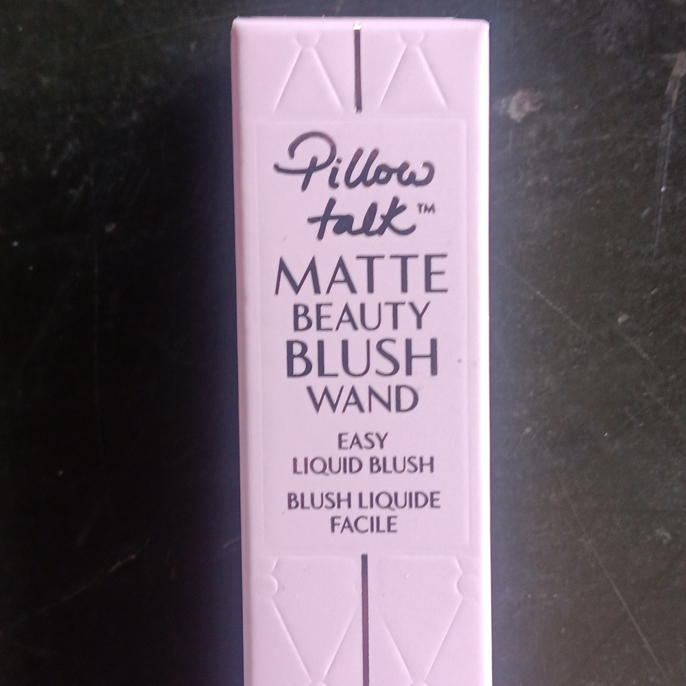 Charlotte Tilbury Pillow Talk Matte Beauty Blush Wand peachpop